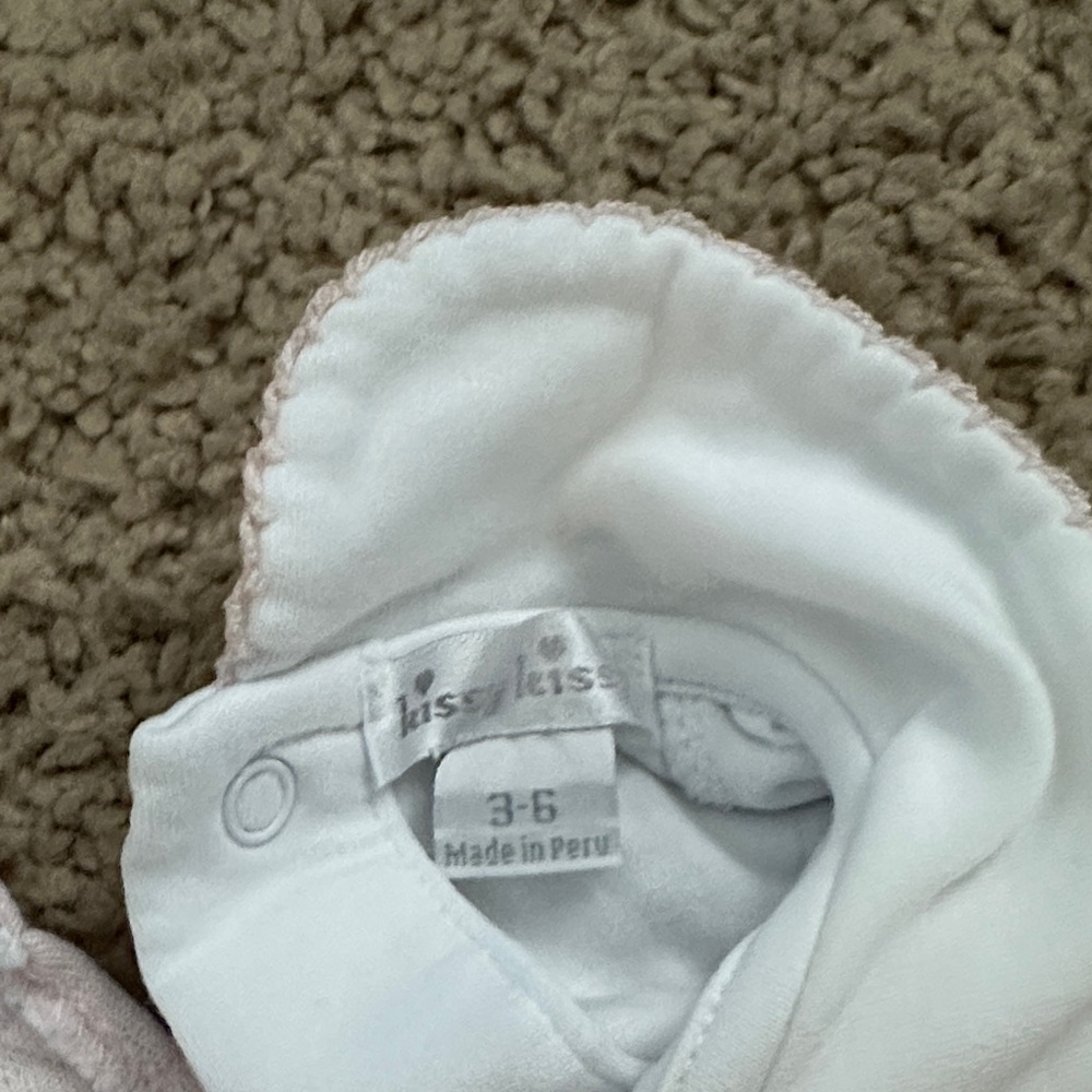 Kissy Kissy Soft Pink Baby Outfit - Picture 5 of 8